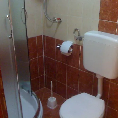 Διαμέρισμα Kalff Τρογκίρ